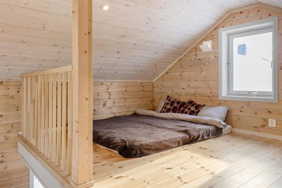 Tiny Mountain Cabin With A Panoramic View Giljane Exteriér fotografie