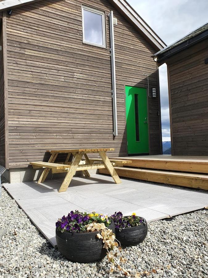 Tiny Mountain Cabin With A Panoramic View Giljane Exteriér fotografie