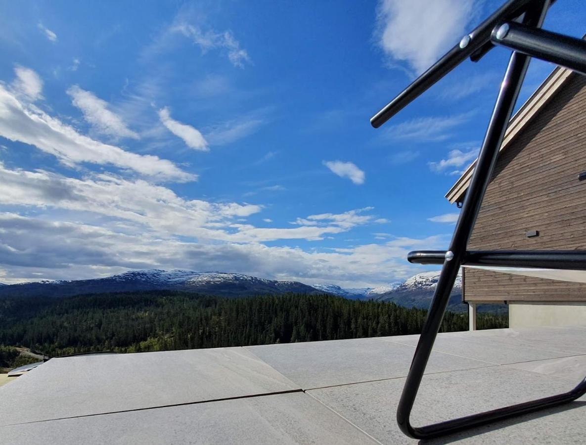Tiny Mountain Cabin With A Panoramic View Giljane Exteriér fotografie